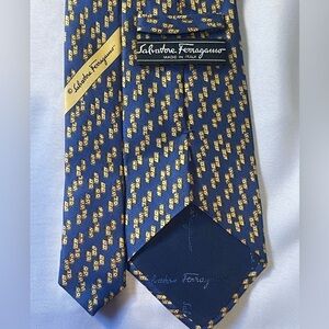 Salvatore Ferragamo Domino Print Silk Neck Tie
